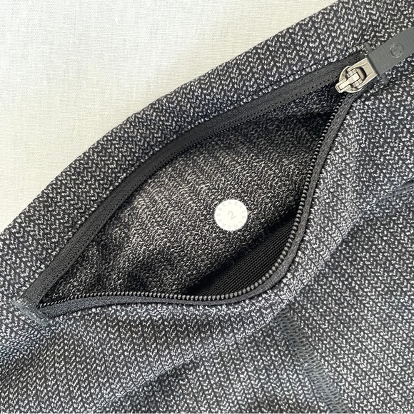 LULULEMON Speed Up Tight *28" Luxtreme Knit - Picture 9 of 13